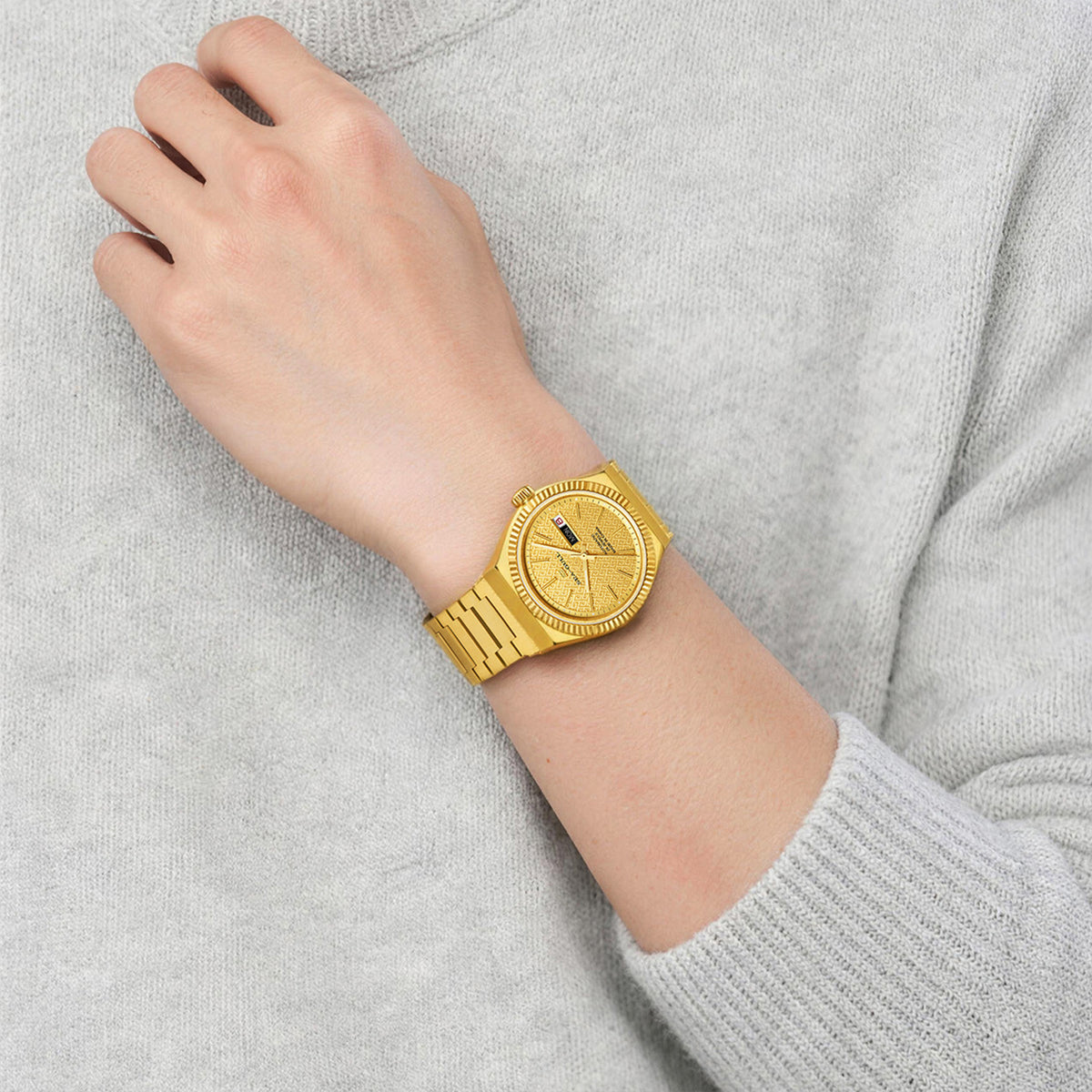 Seagull Ancient Cloud Motif Dial Date-day Calender Reissue Dress Watch 38mm