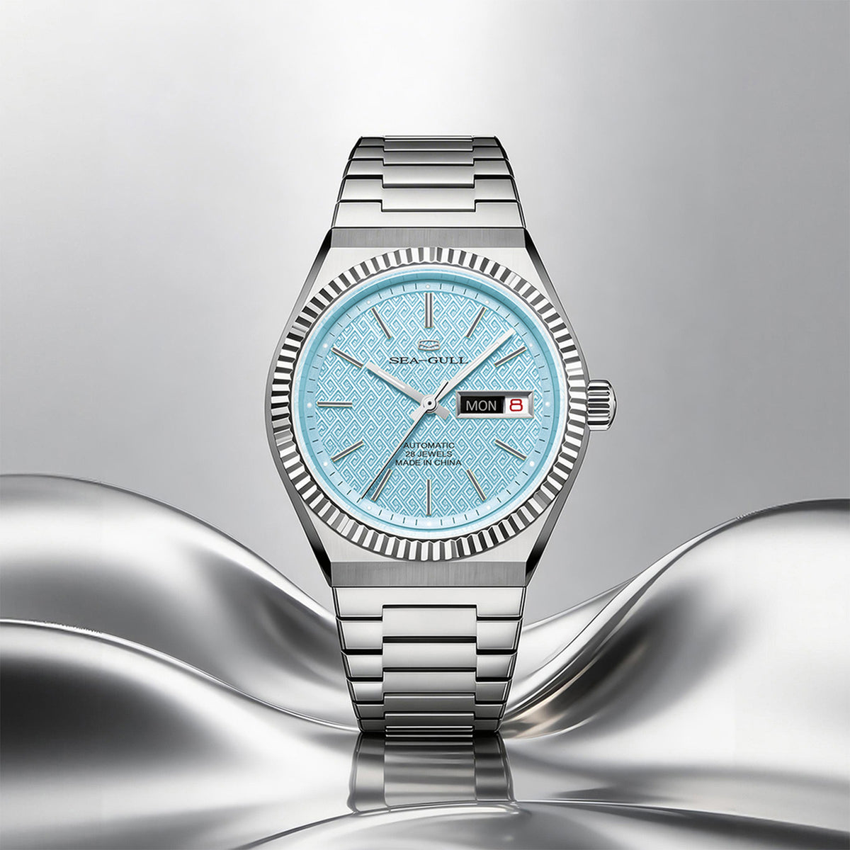 Seagull Ancient Cloud Motif Dial Date-day Calender Reissue Dress Watch 38mm